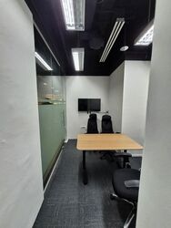Robinson 112 (D1), Office #625239421